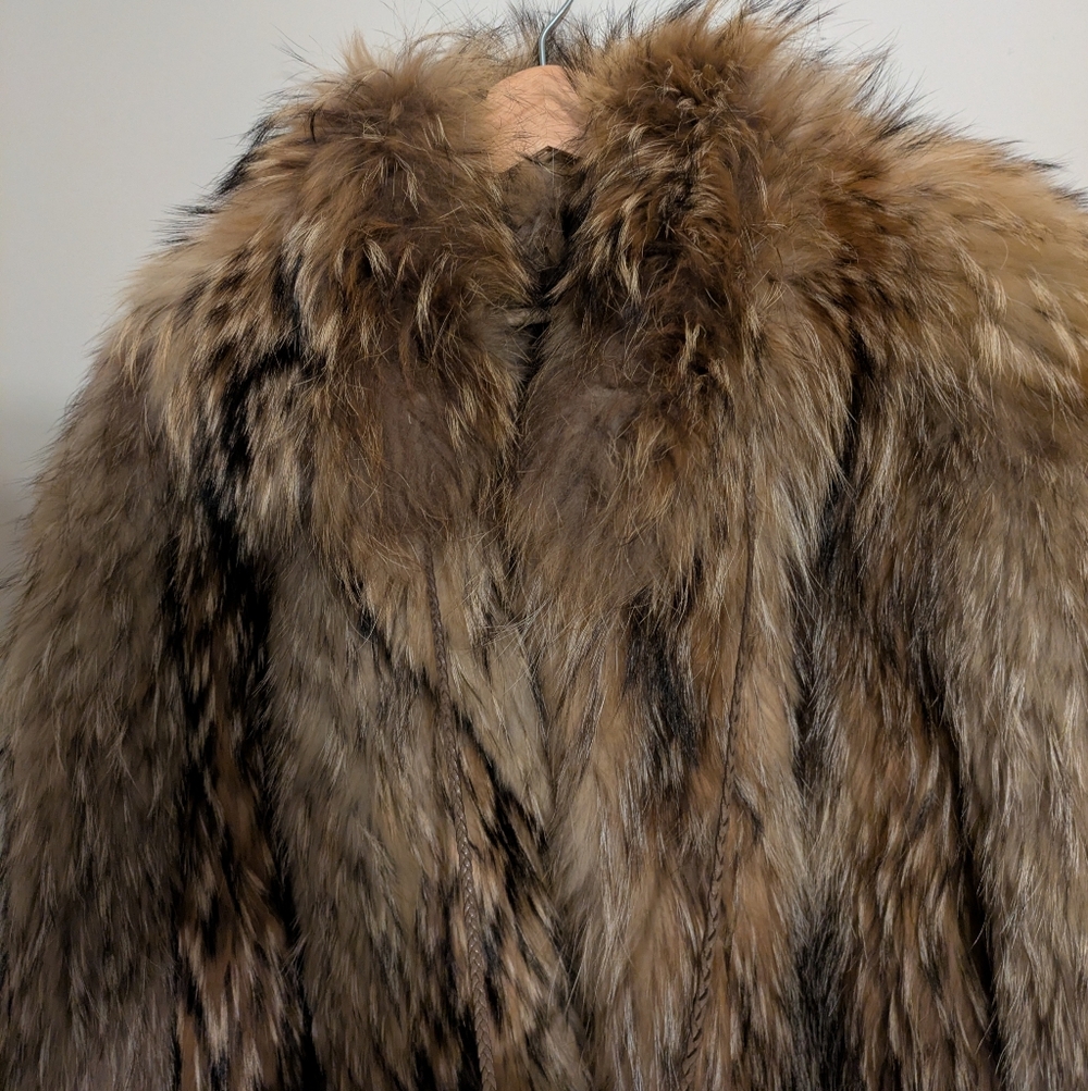 Finn Raccon Coat - Picture 2 of 7